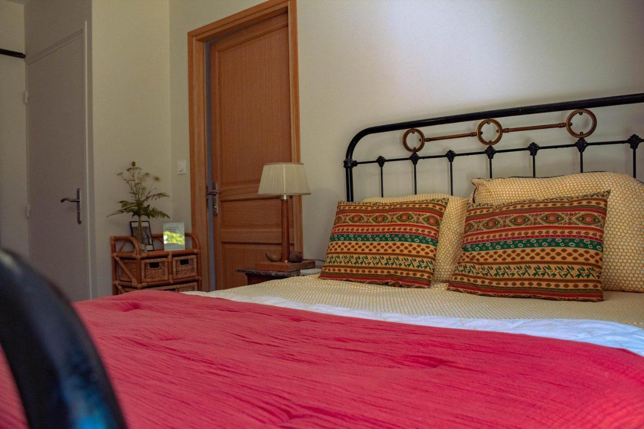 Les Jardins De Nanine Bed & Breakfast Lapleau Exterior photo