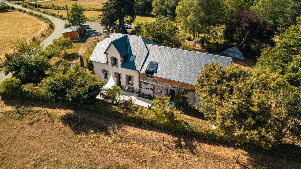Les Jardins De Nanine Bed & Breakfast Lapleau Exterior photo