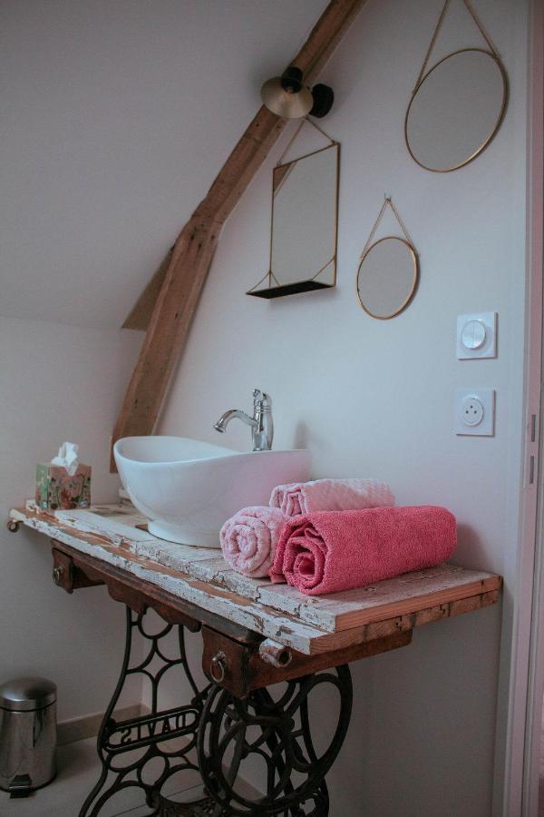 Les Jardins De Nanine Bed & Breakfast Lapleau Exterior photo