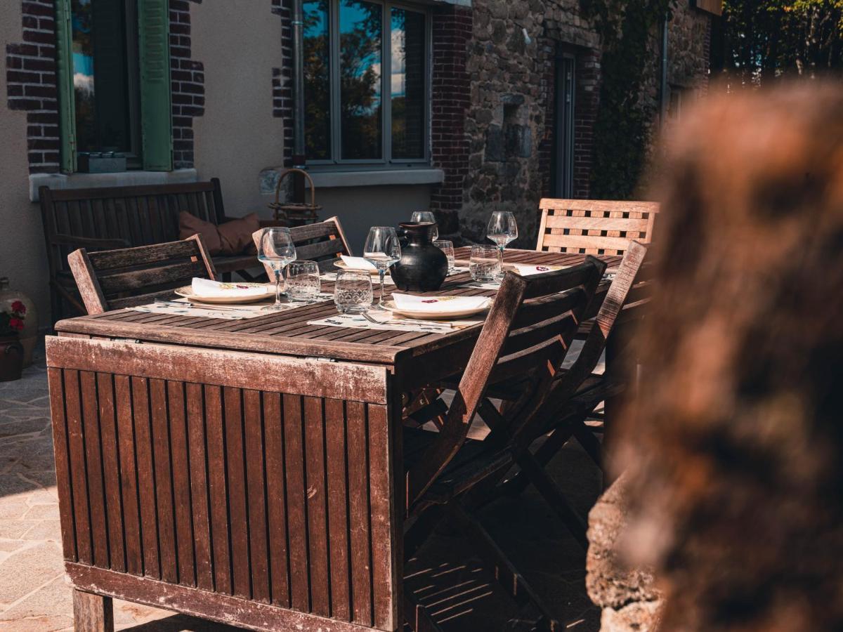 Les Jardins De Nanine Bed & Breakfast Lapleau Exterior photo