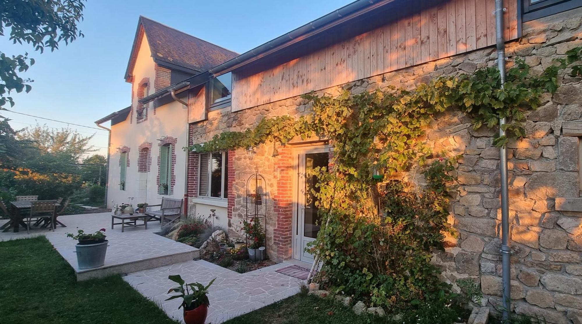 Les Jardins De Nanine Bed & Breakfast Lapleau Exterior photo